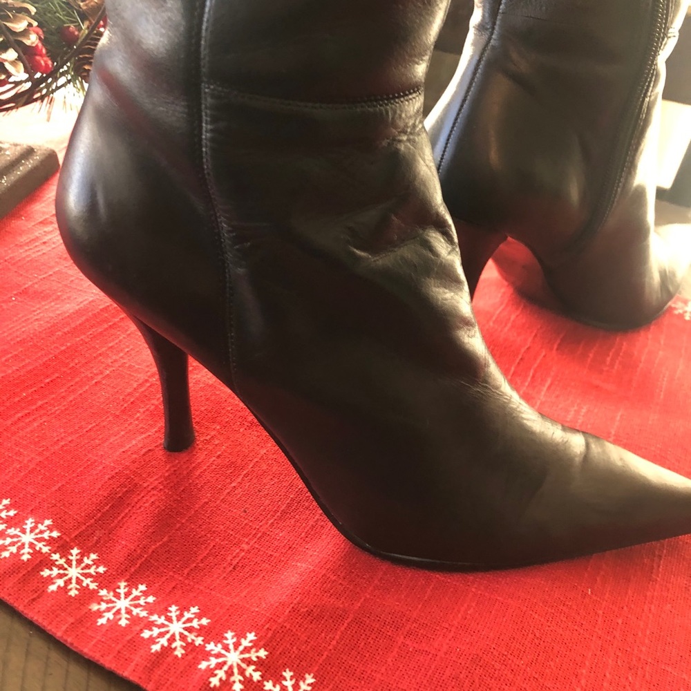 Nine West leather boots